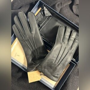 Black Leather Gloves